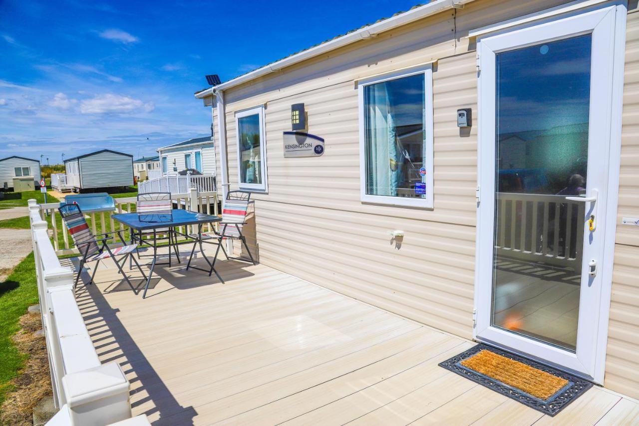 Big Skies Platinum Plus Holiday Home With Wifi, Netflix, Dishwasher, Decking Camber Ngoại thất bức ảnh